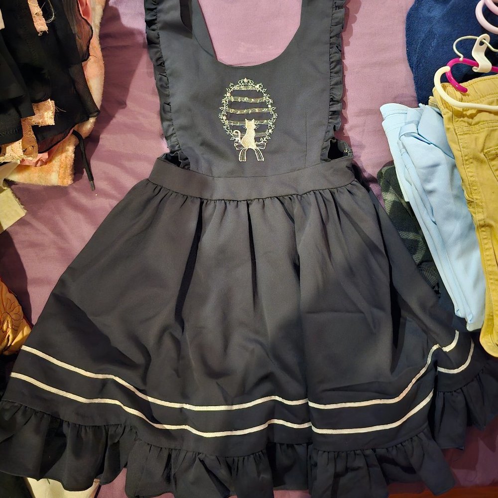 Beautiful lolita dress with zipper on the side